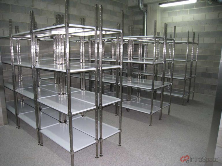 Interior photo of shelving installed by IntraSpace at Monash University in Clayton.