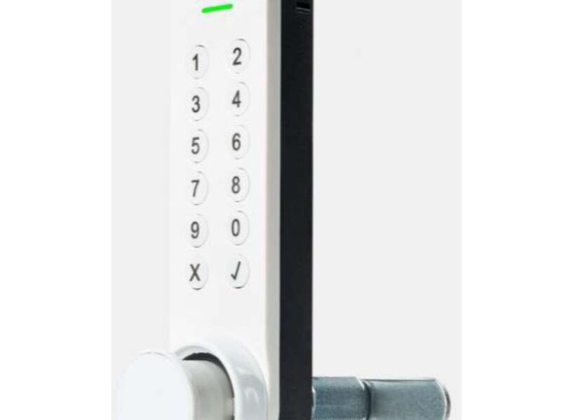 Gantner Battery Operated Keypad Lock with Smart Card Access - Image 2